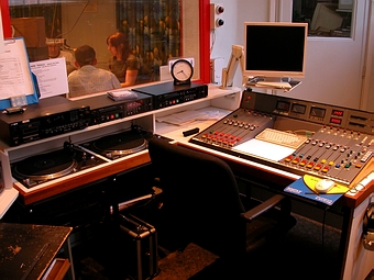 BHBS RADIO STUDIO