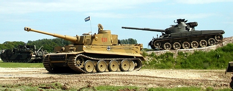 TIGER AND RUSSIAN t54